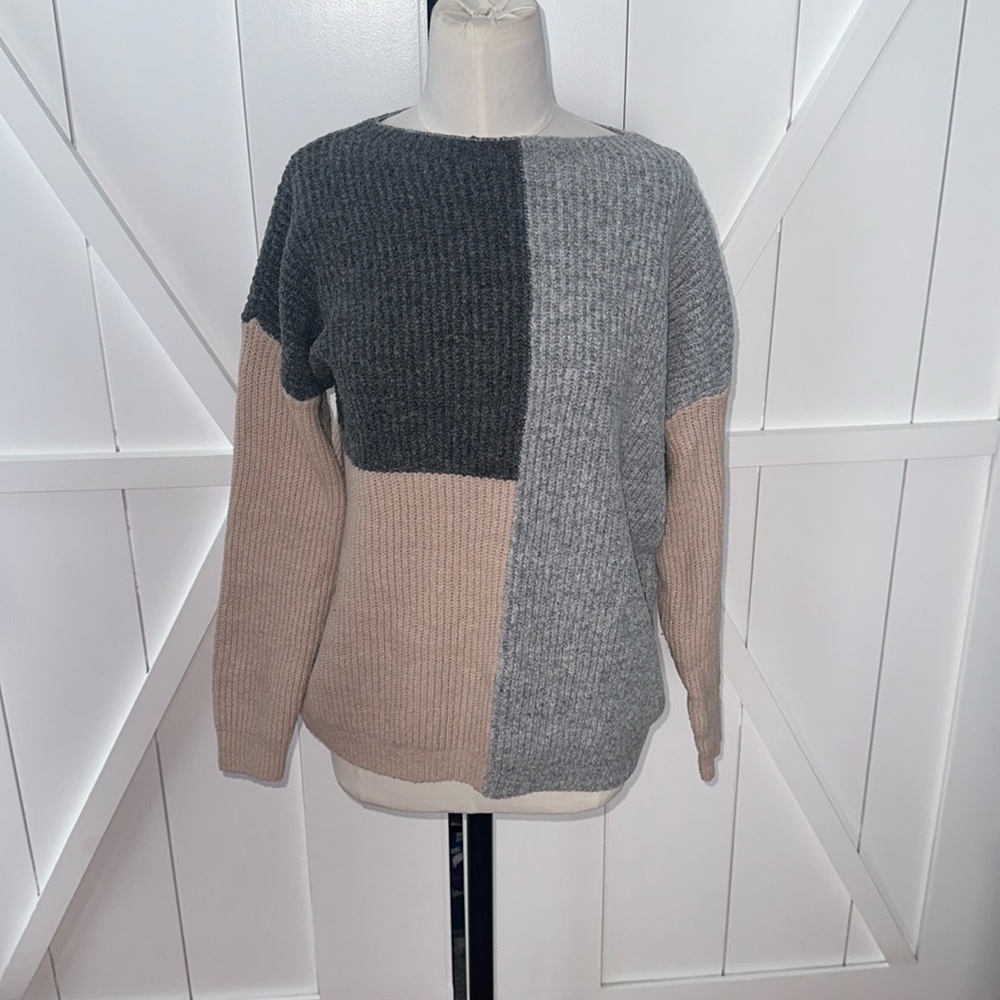Pink Lily Women's Sweater